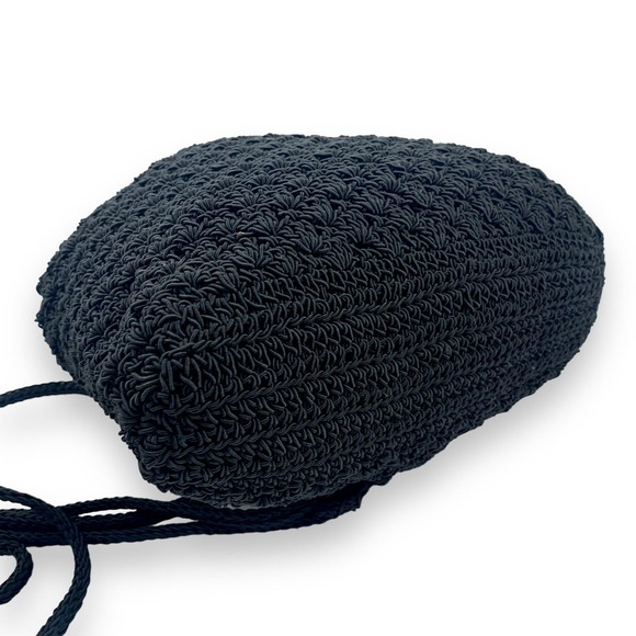 Vintage 90's FRANKIE AND JOHNNIE black woven macrame mini slouch backpack - Picture 11 of 11